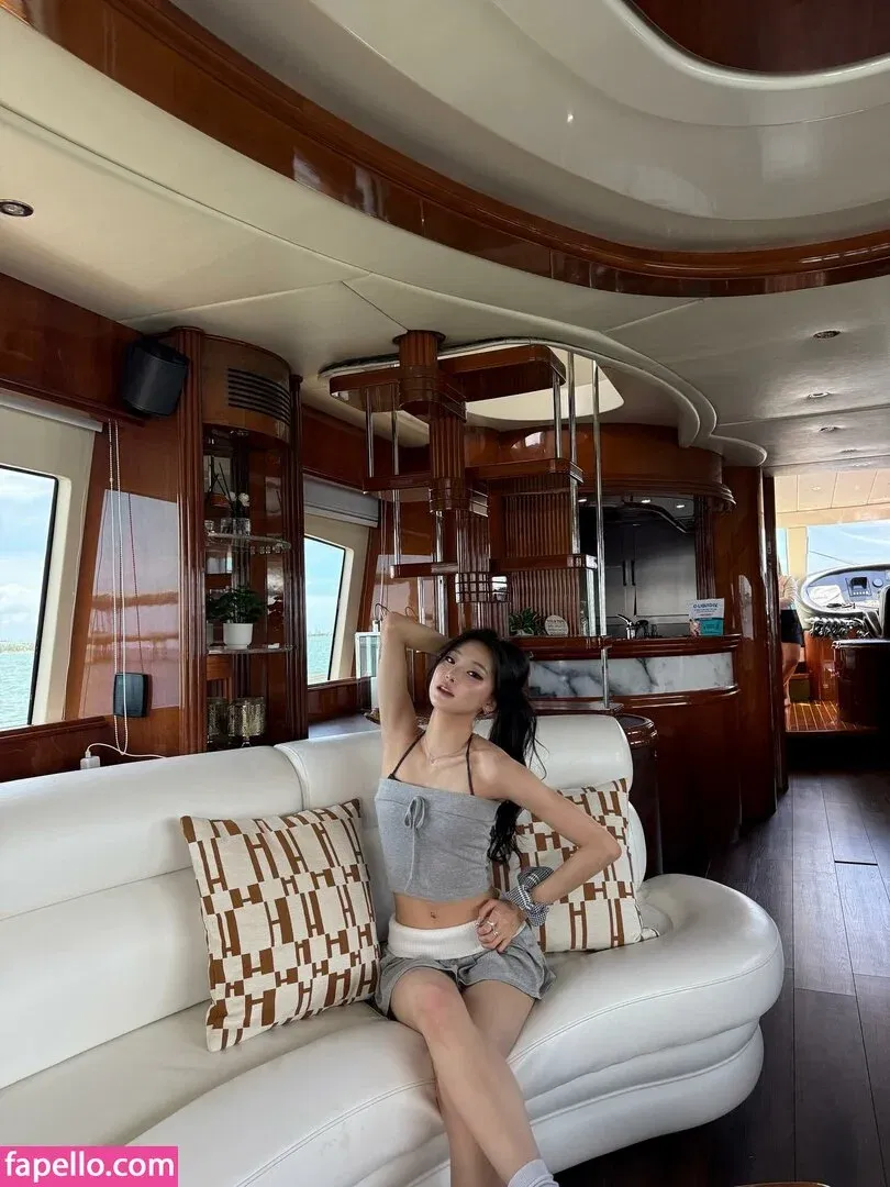 Hena Yang Onlyfans Photo Gallery 