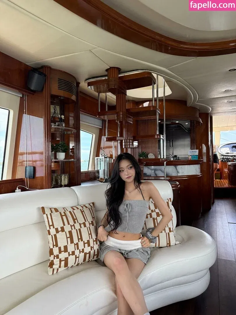 Hena Yang Onlyfans Photo Gallery 