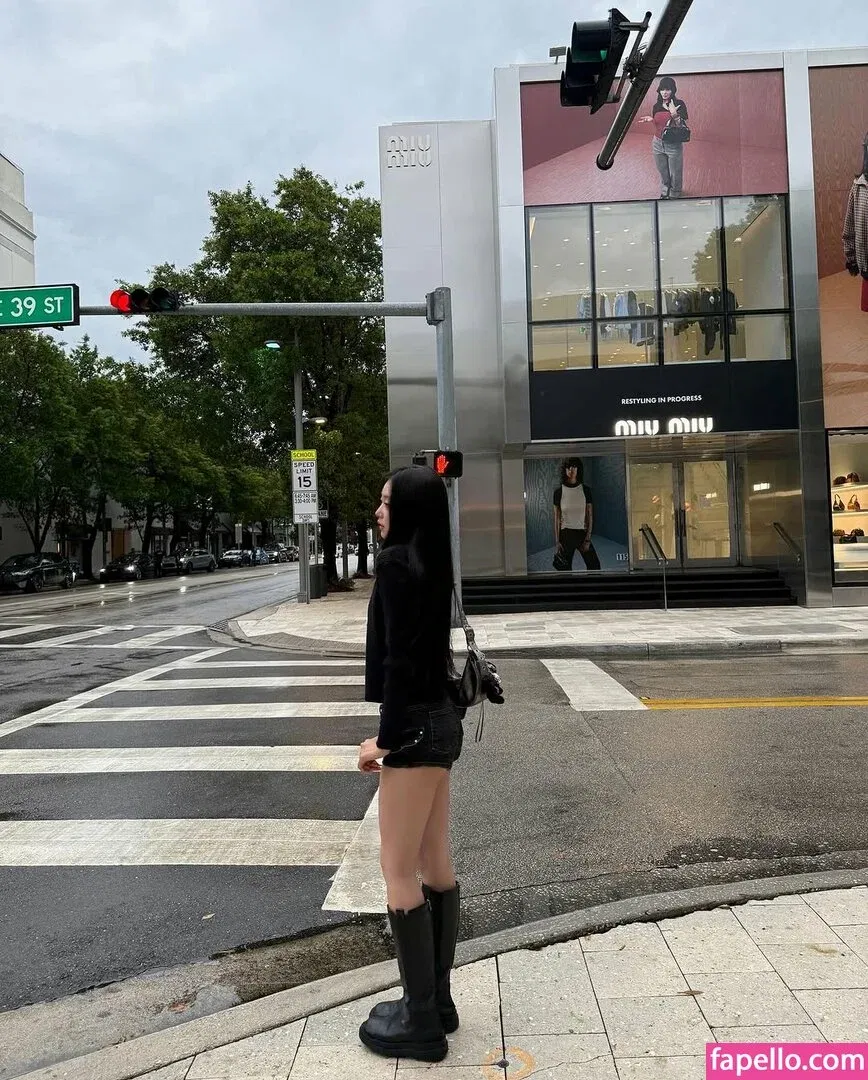 Hena Yang Onlyfans Photo Gallery 