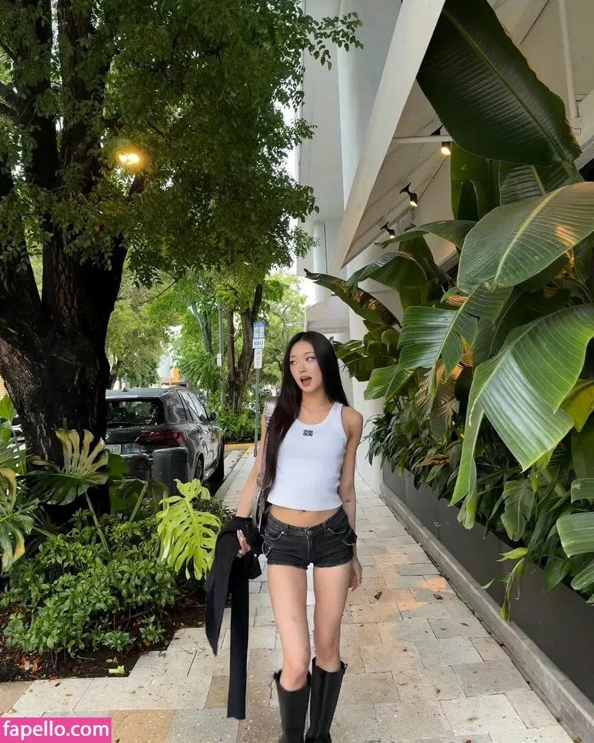 Hena Yang Onlyfans Photo Gallery 