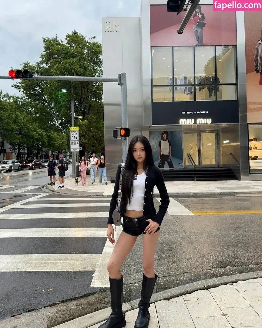 Hena Yang Onlyfans Photo Gallery 