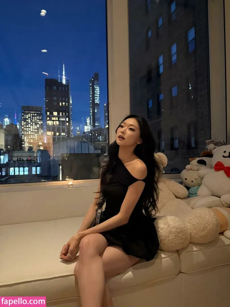 Hena Yang Onlyfans Photo Gallery 