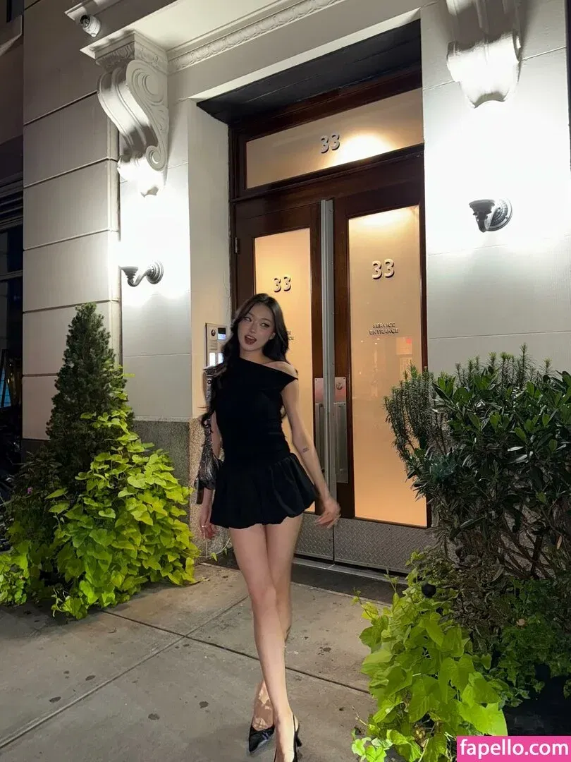 Hena Yang Onlyfans Photo Gallery 