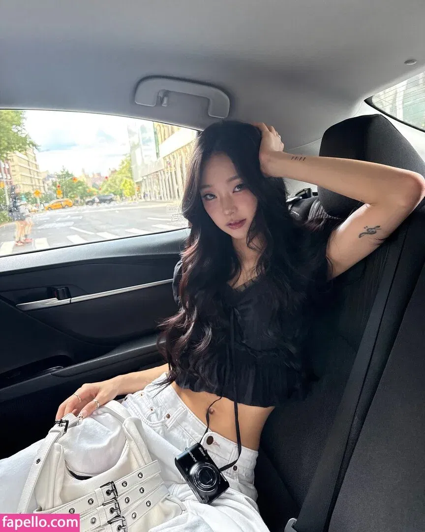 Hena Yang Onlyfans Photo Gallery 