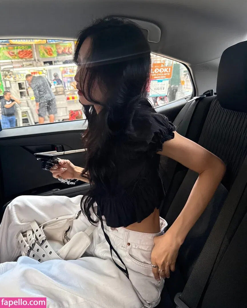 Hena Yang Onlyfans Photo Gallery 