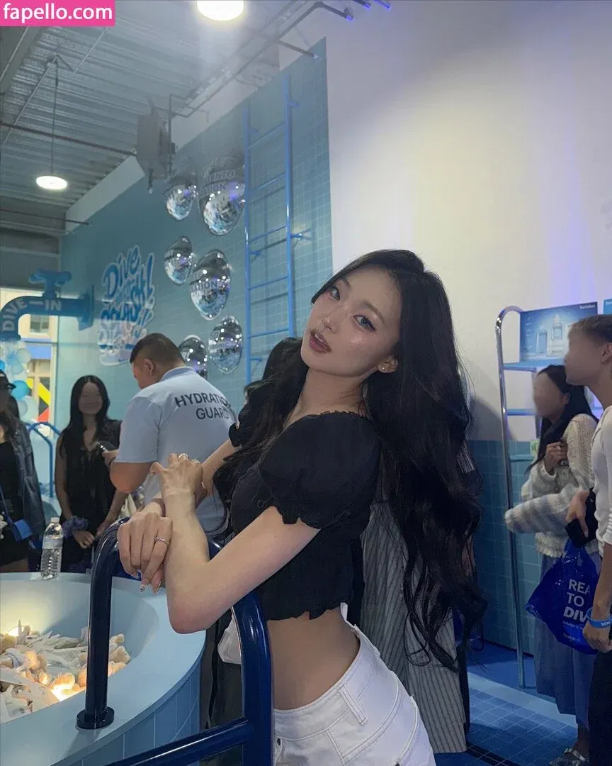 Hena Yang Onlyfans Photo Gallery 