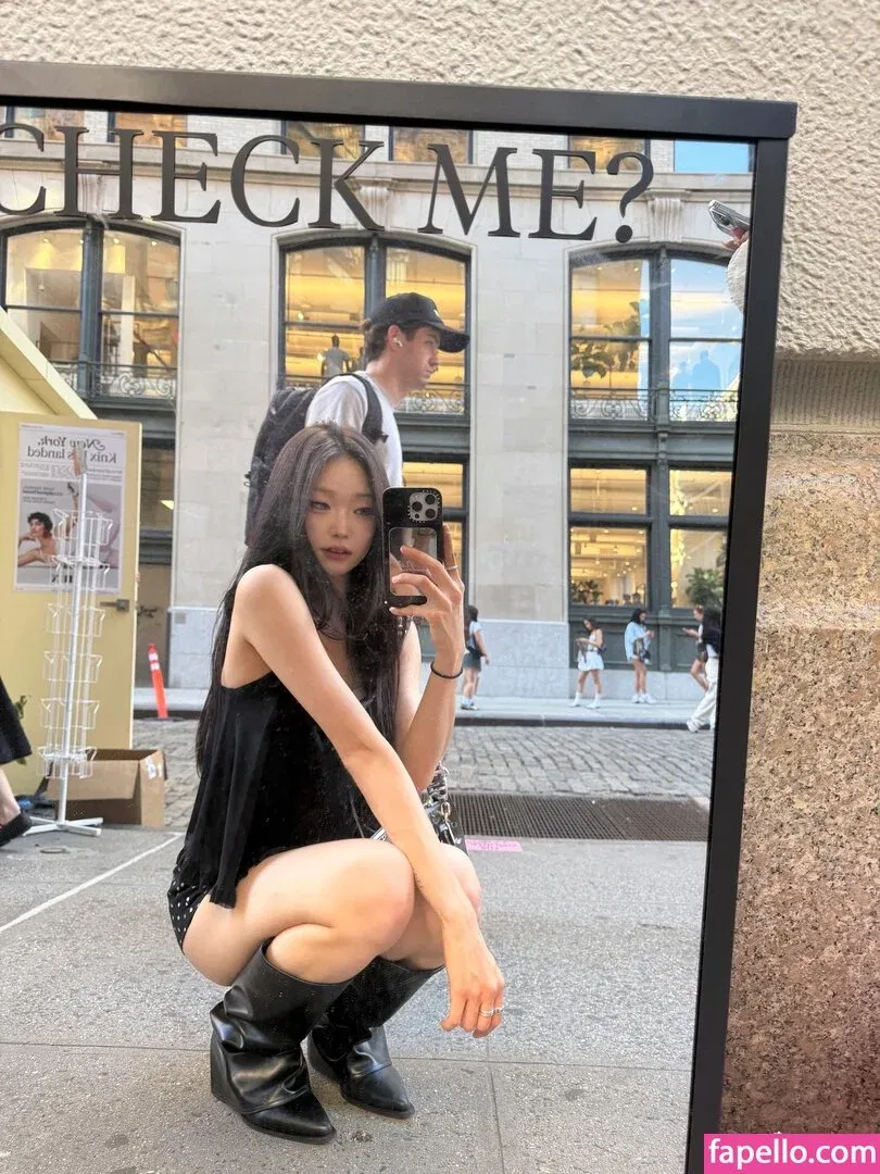 Hena Yang Onlyfans Photo Gallery 