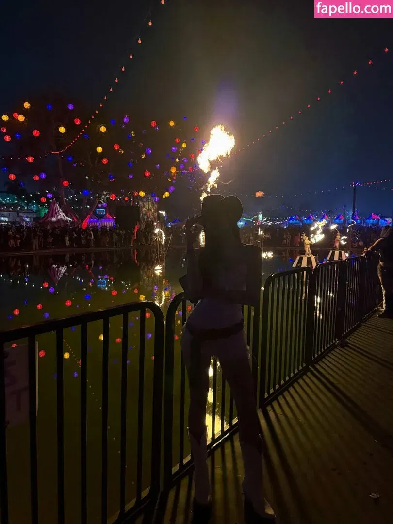 Hena Yang Onlyfans Photo Gallery 