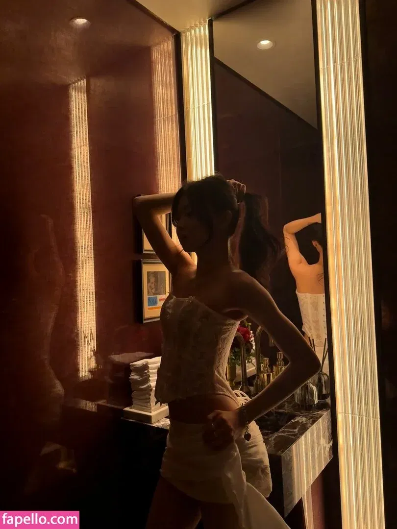 Hena Yang Onlyfans Photo Gallery 