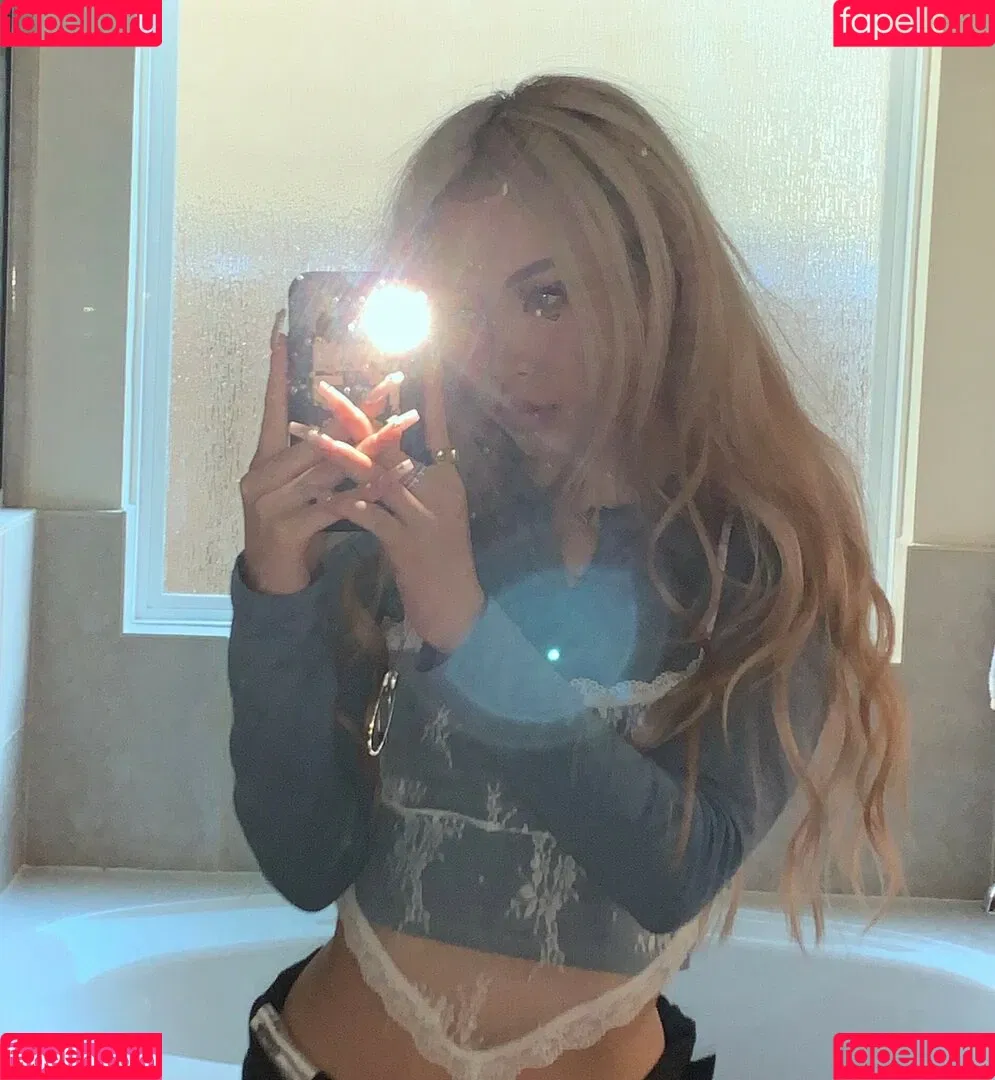 basedlilv Onlyfans Photo Gallery 