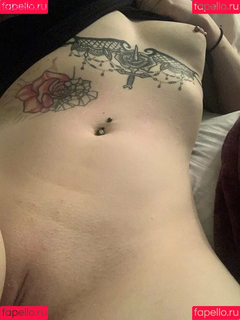 kytrue Onlyfans Photo Gallery 