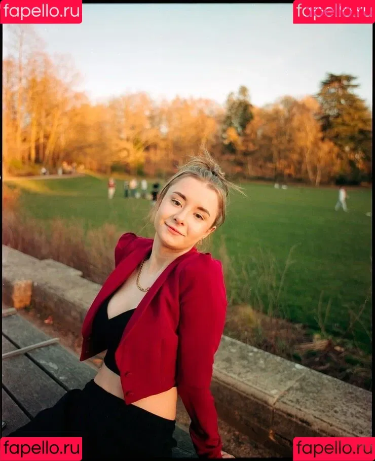 Kerry Ingram Onlyfans Photo Gallery 