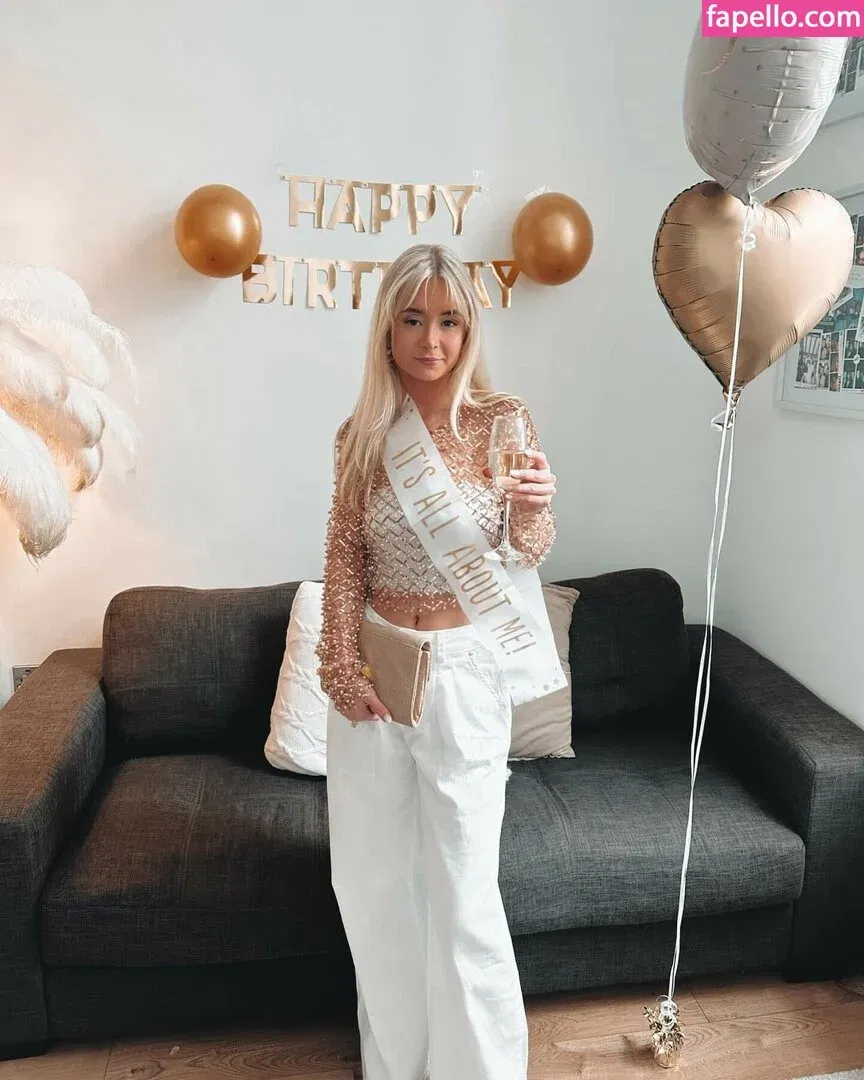 Kerry Ingram Onlyfans Photo Gallery 