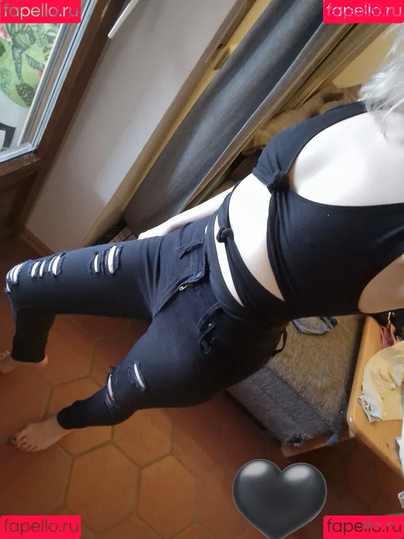 lenathegarbagecan Onlyfans Photo Gallery 