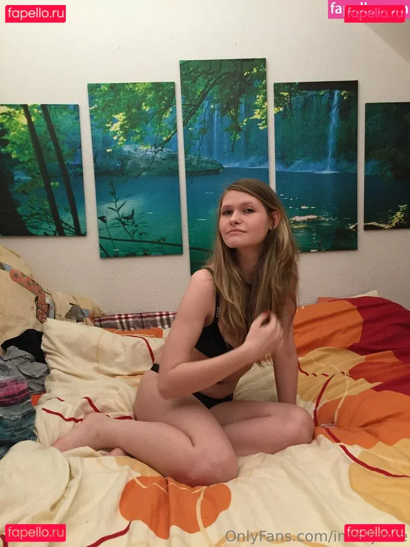 inasiljame Onlyfans Photo Gallery 