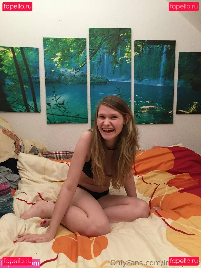 inasiljame Onlyfans Photo Gallery 