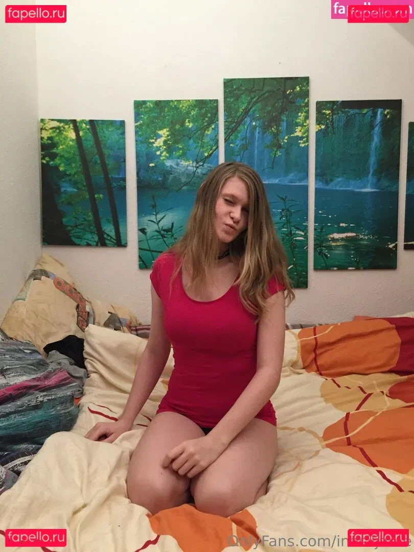 inasiljame Onlyfans Photo Gallery 