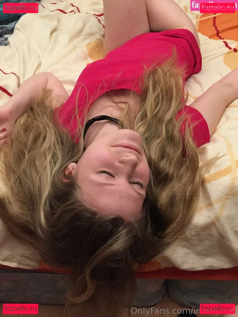 inasiljame Onlyfans Photo Gallery 