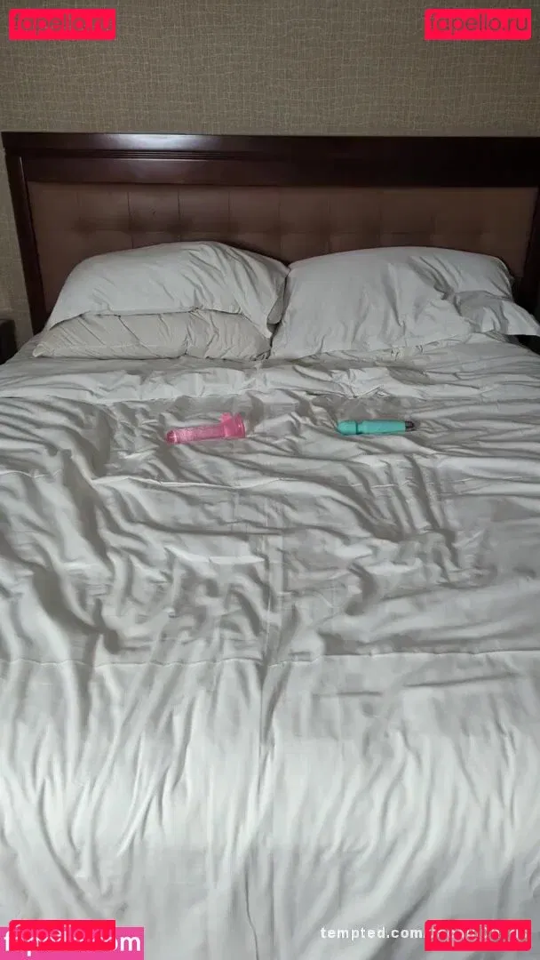 Naked News Anchor Onlyfans Photo Gallery 