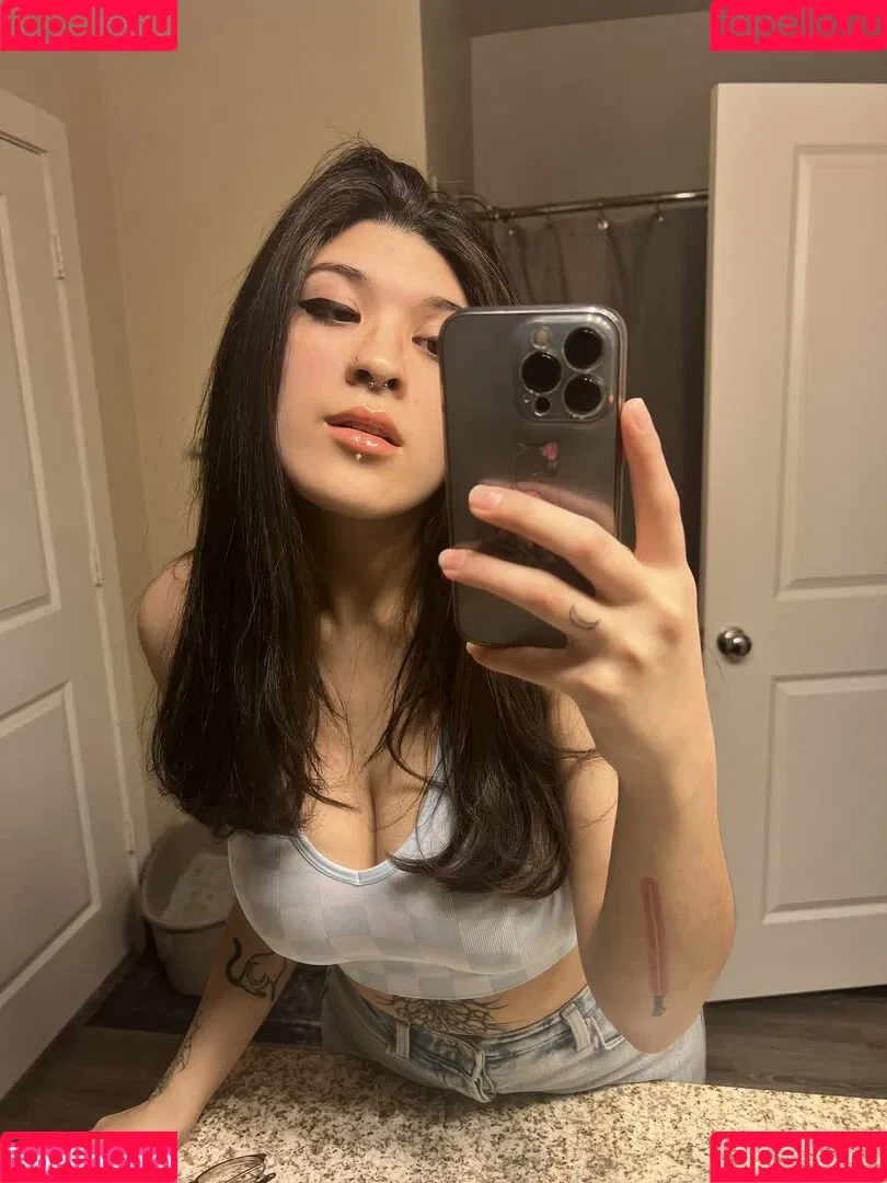 IiIjiggles Onlyfans Photo Gallery 