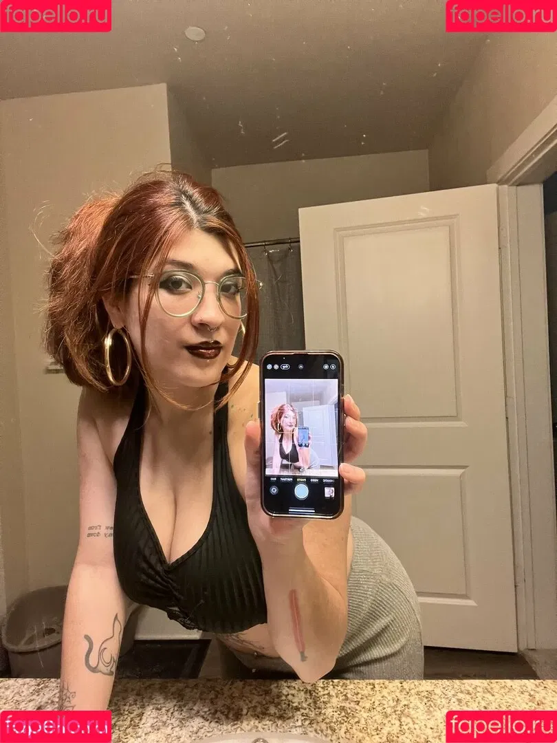 IiIjiggles Onlyfans Photo Gallery 