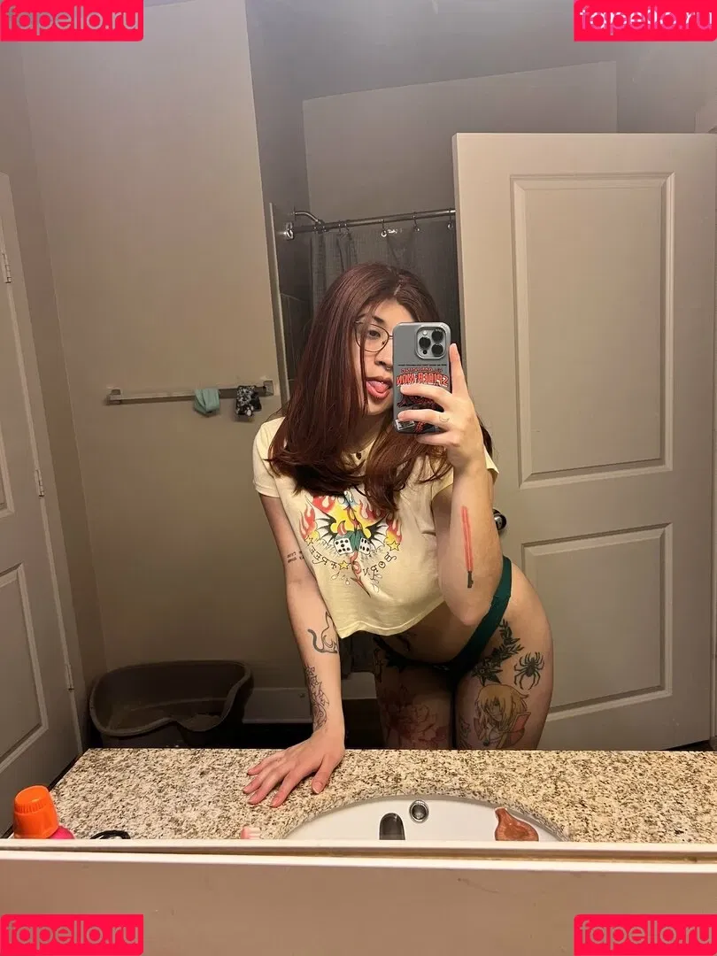 IiIjiggles Onlyfans Photo Gallery 
