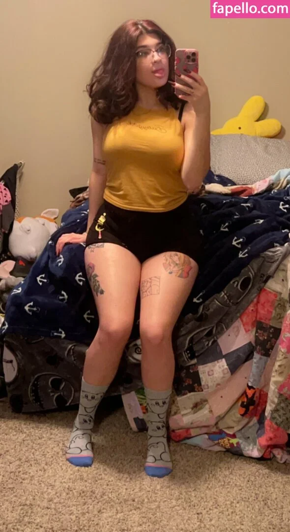 IiIjiggles Onlyfans Photo Gallery 