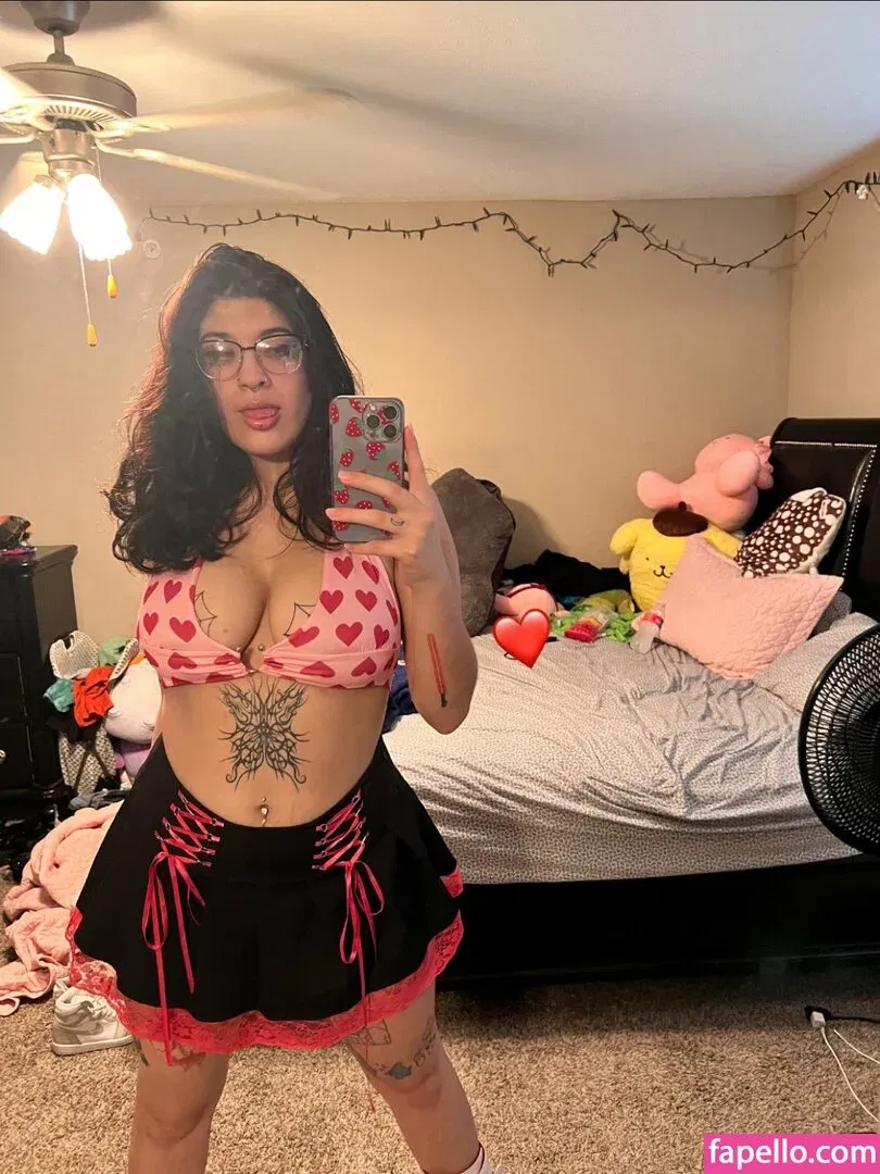 IiIjiggles Onlyfans Photo Gallery 