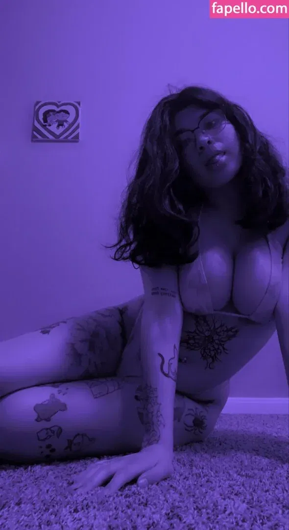 IiIjiggles Onlyfans Photo Gallery 