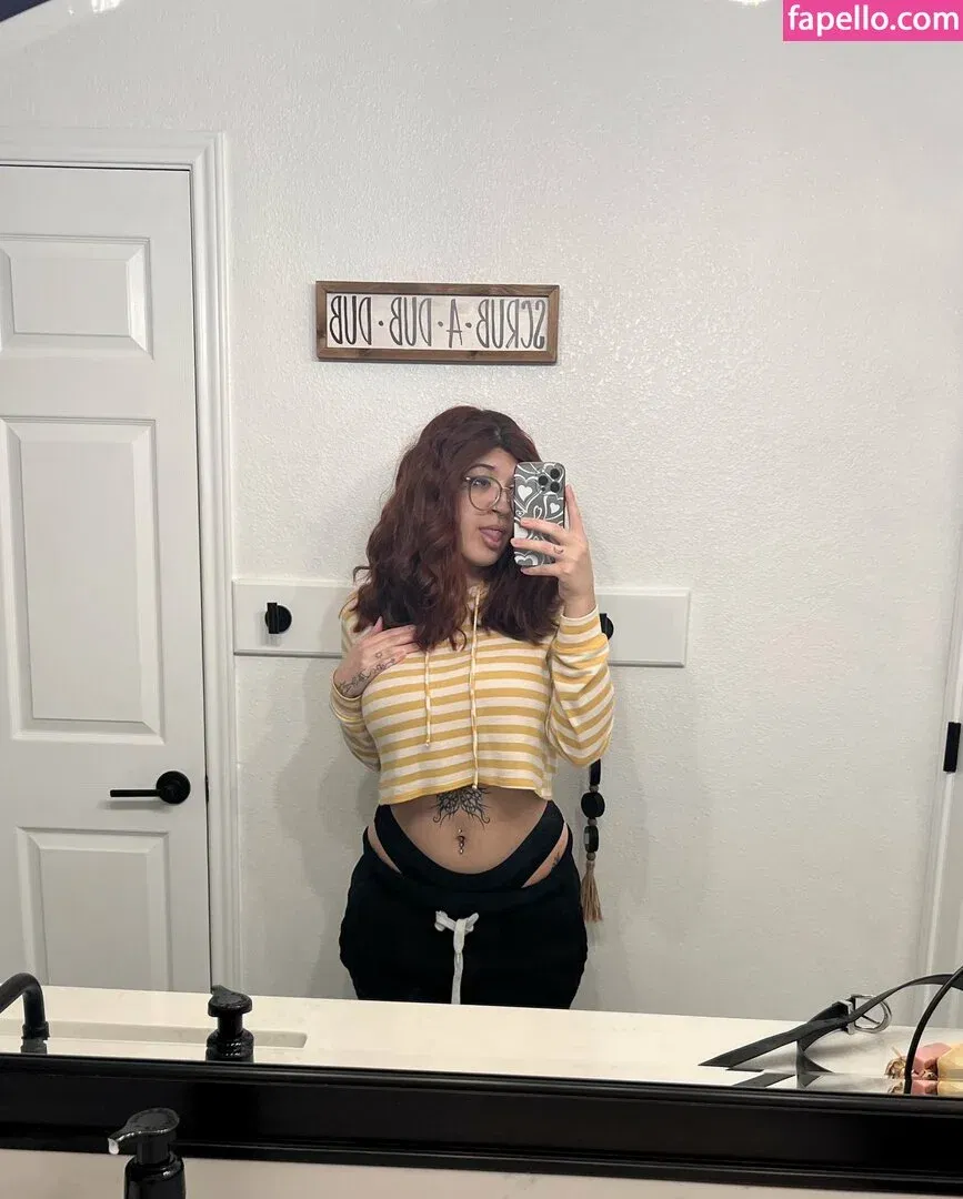 IiIjiggles Onlyfans Photo Gallery 