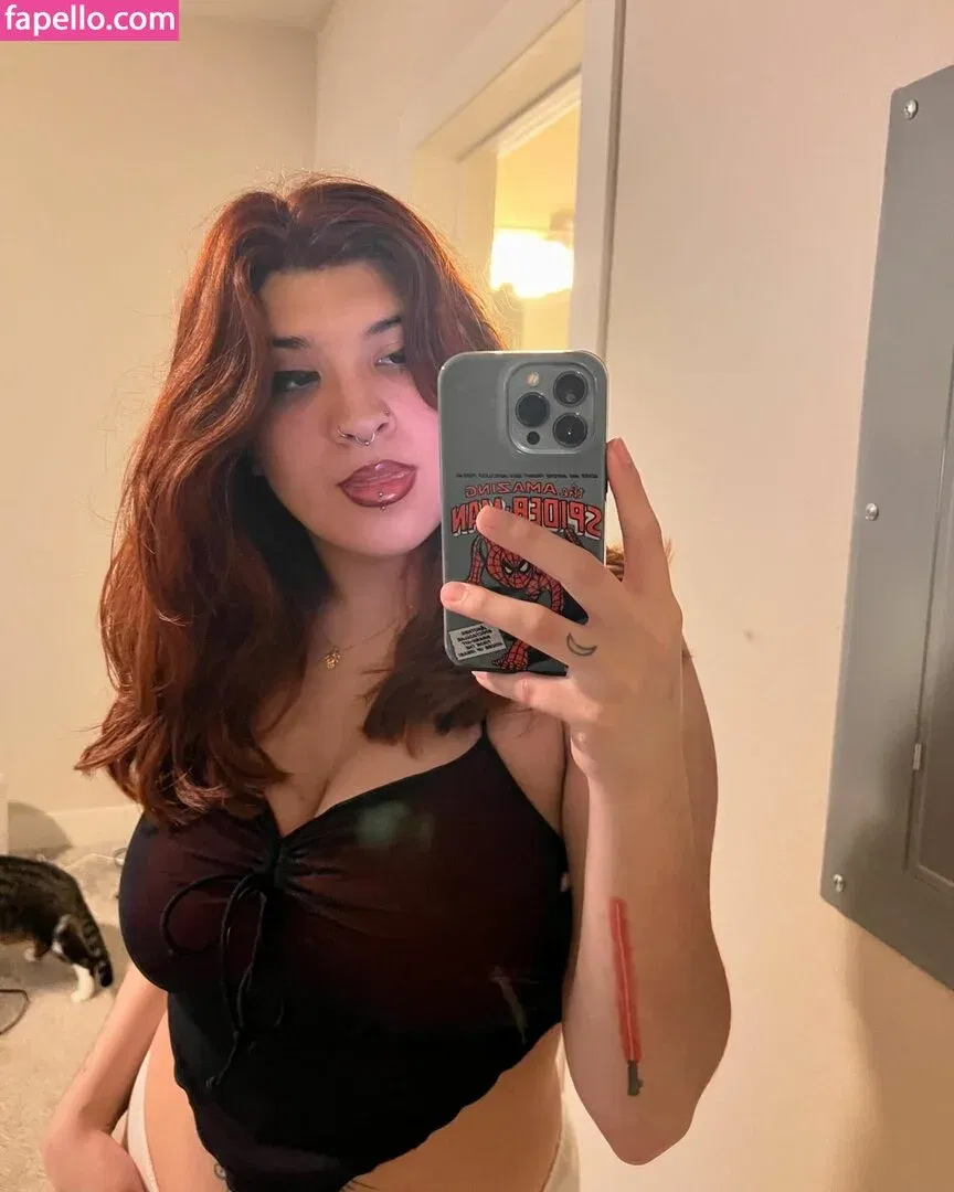 IiIjiggles Onlyfans Photo Gallery 