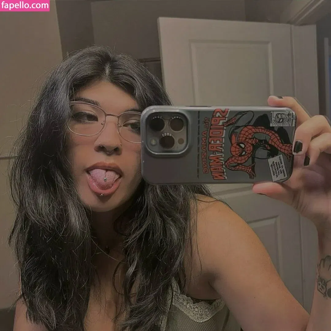 IiIjiggles Onlyfans Photo Gallery 