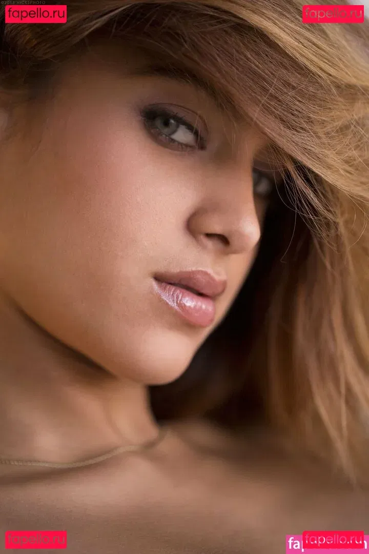 Uma Jolie Onlyfans Photo Gallery 