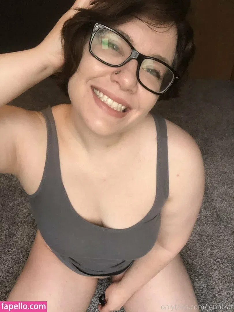 jennikatfree Onlyfans Photo Gallery 