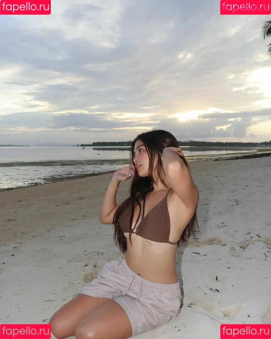 Heaven Peralejo Onlyfans Photo Gallery 