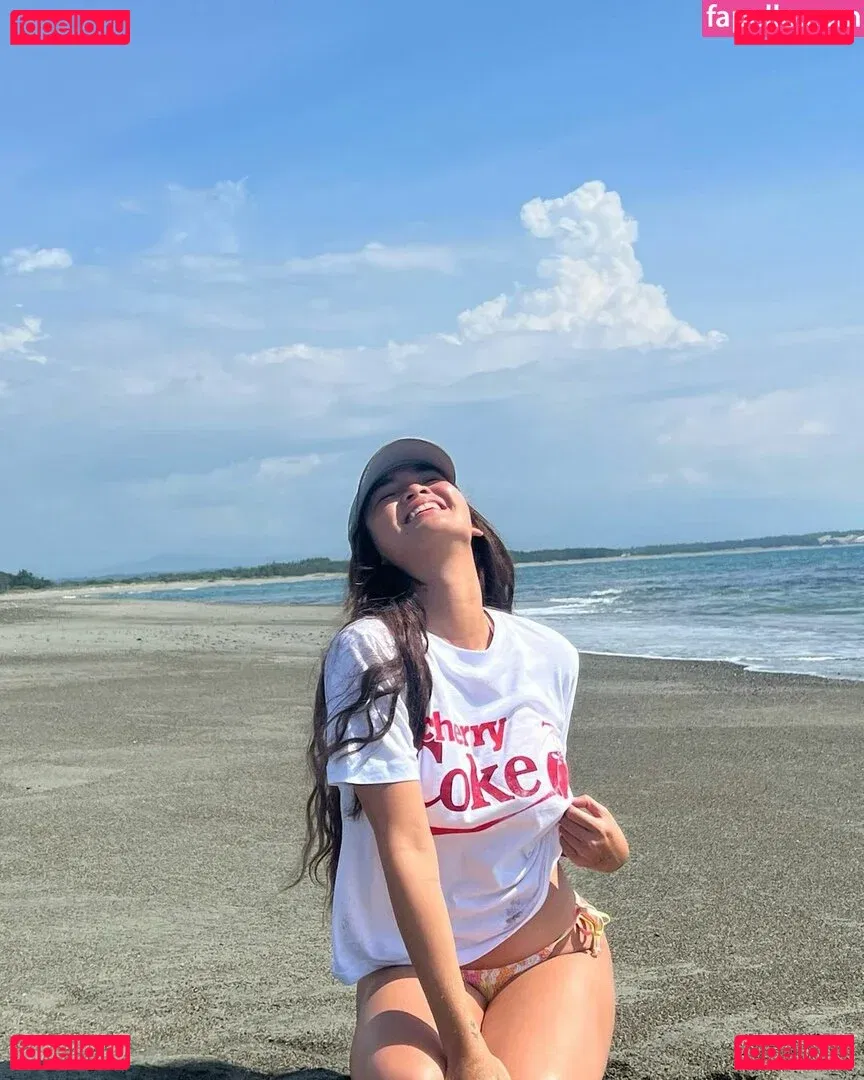 Heaven Peralejo Onlyfans Photo Gallery 