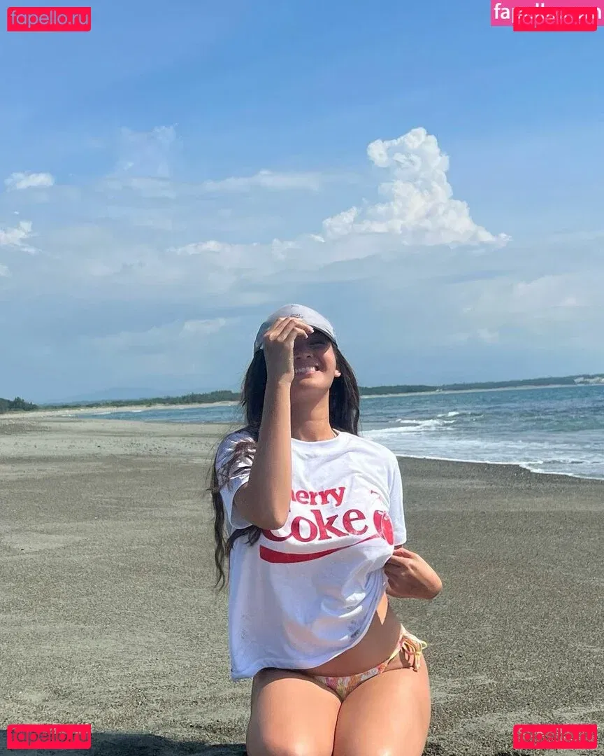 Heaven Peralejo Onlyfans Photo Gallery 