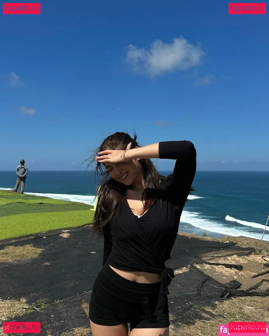 Heaven Peralejo Onlyfans Photo Gallery 