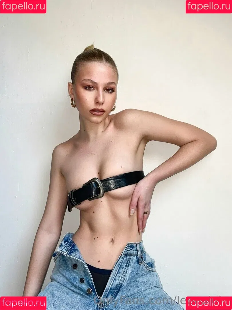Lleona Bauer Onlyfans Photo Gallery 