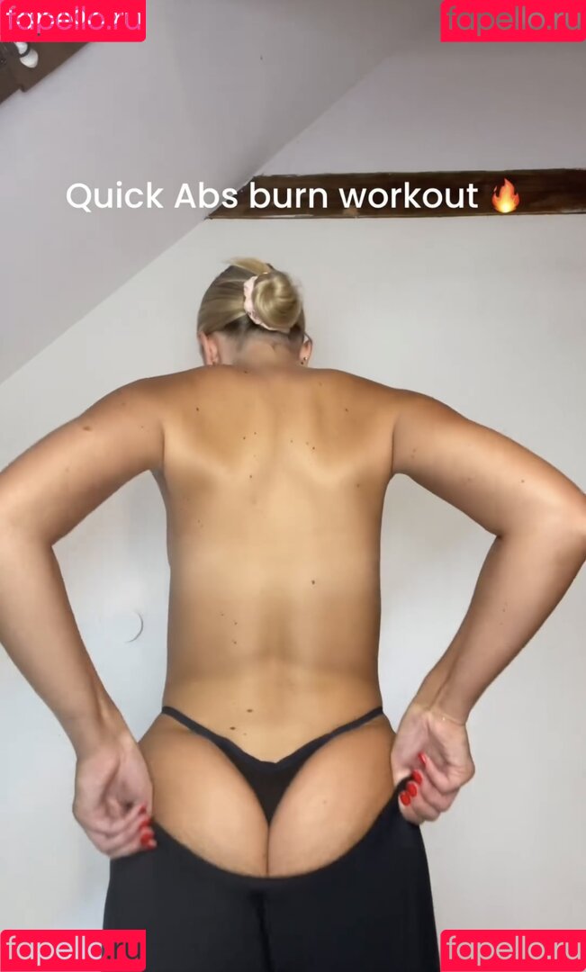 Lleona Bauer Onlyfans Photo Gallery 