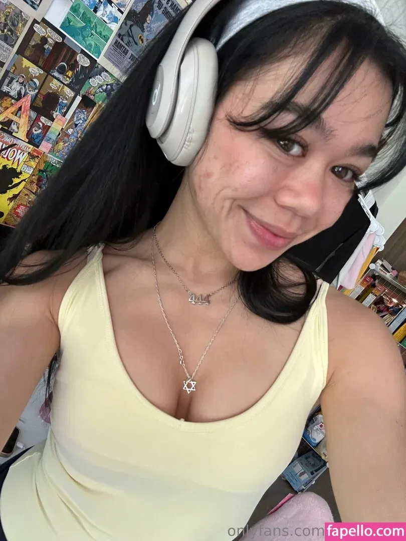 Breearson Onlyfans Photo Gallery 