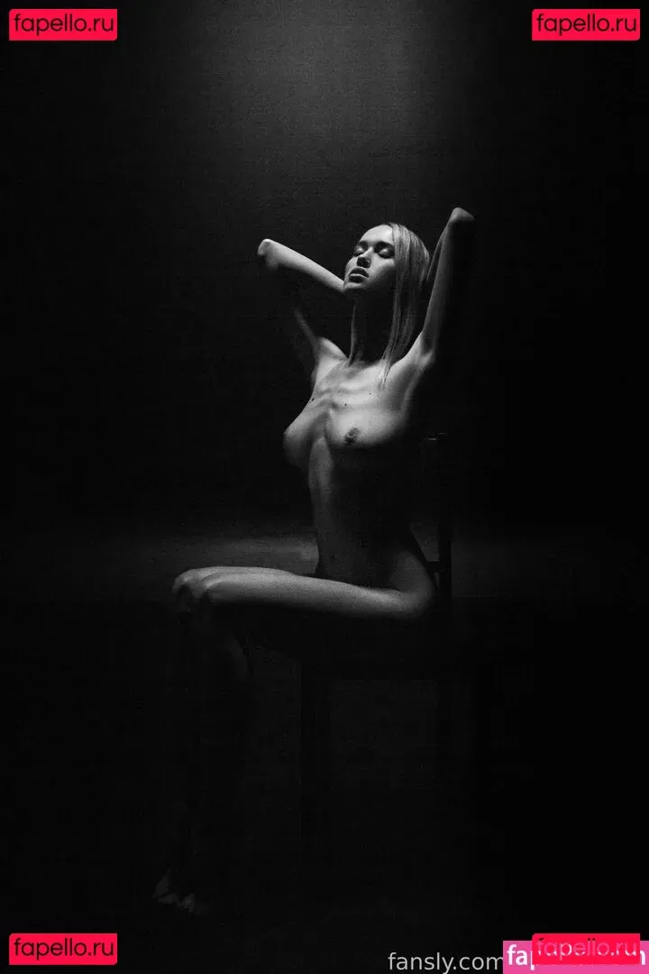 loolooloo_ Onlyfans Photo Gallery 