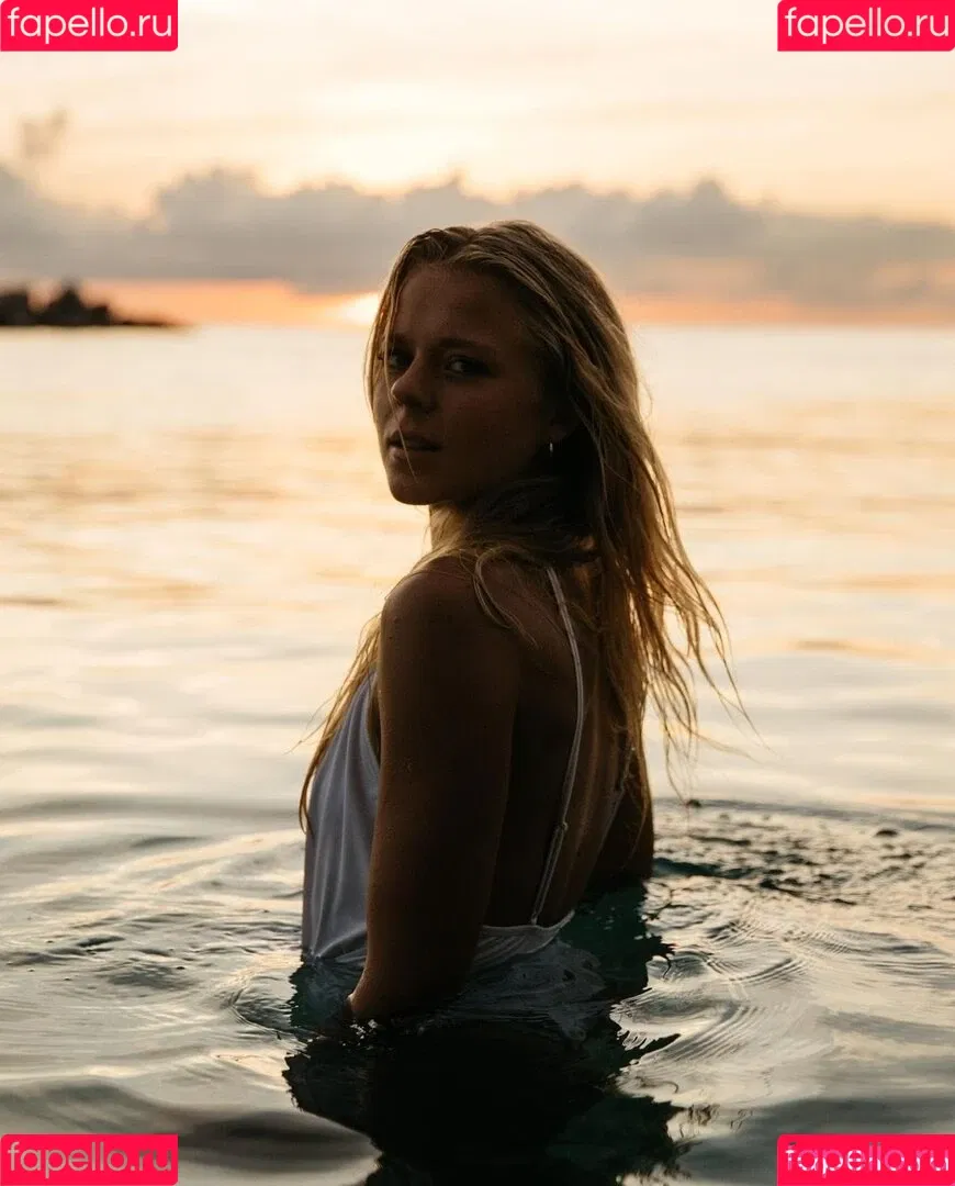 Maren Schiller Onlyfans Photo Gallery 