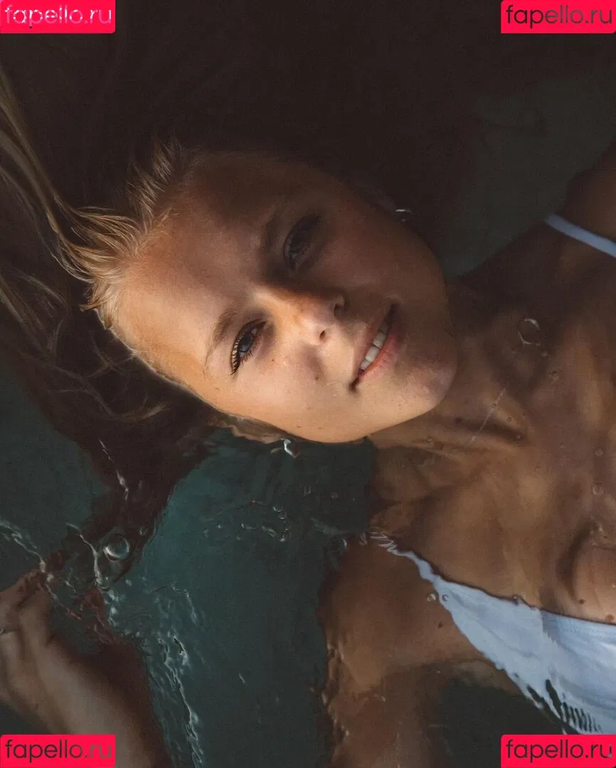 Maren Schiller Onlyfans Photo Gallery 