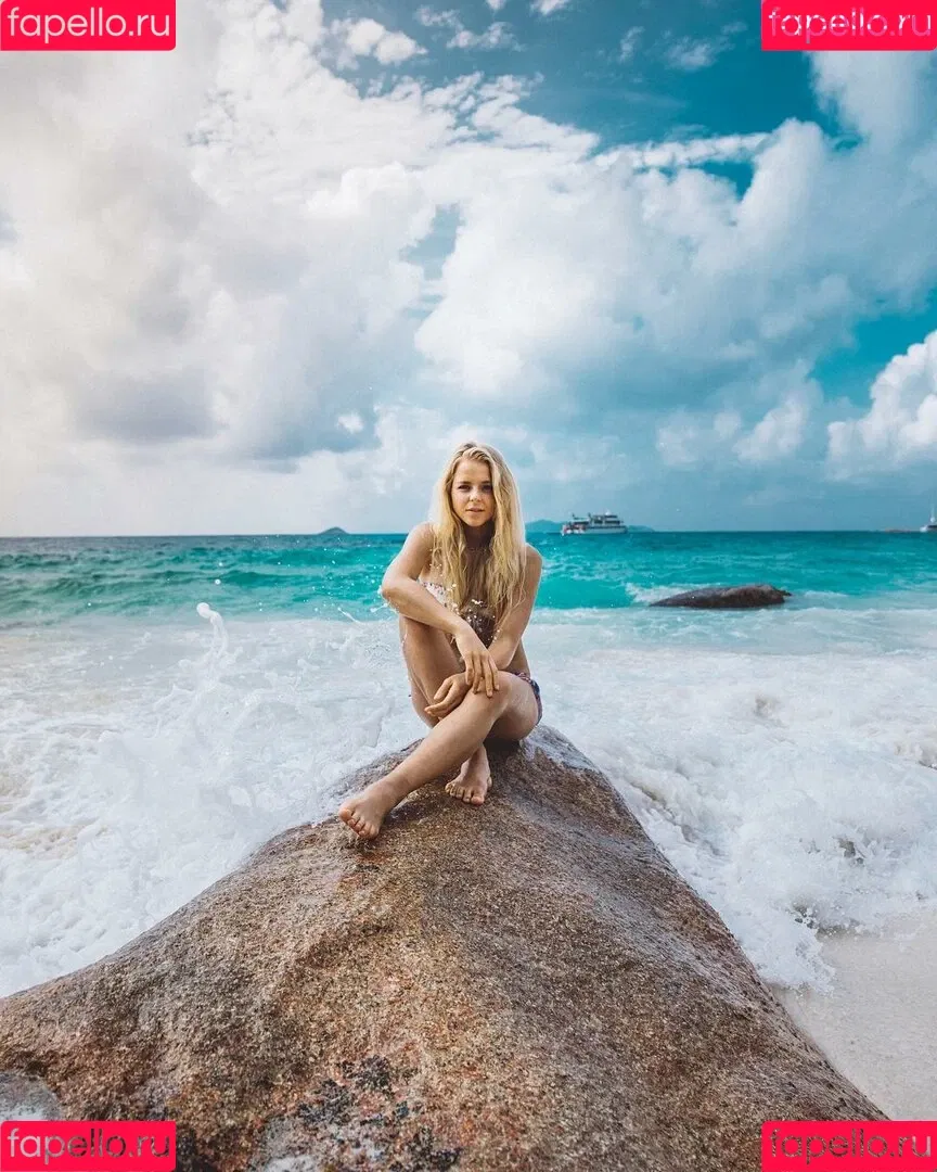 Maren Schiller Onlyfans Photo Gallery 