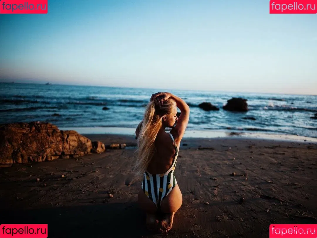 Maren Schiller Onlyfans Photo Gallery 