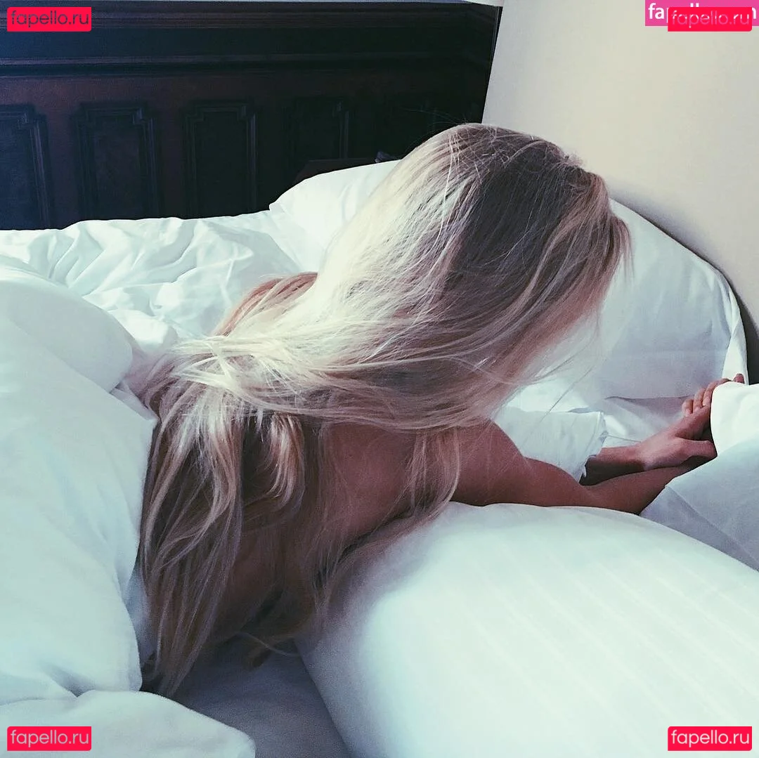 Maren Schiller Nude Onlyfans Photo 30