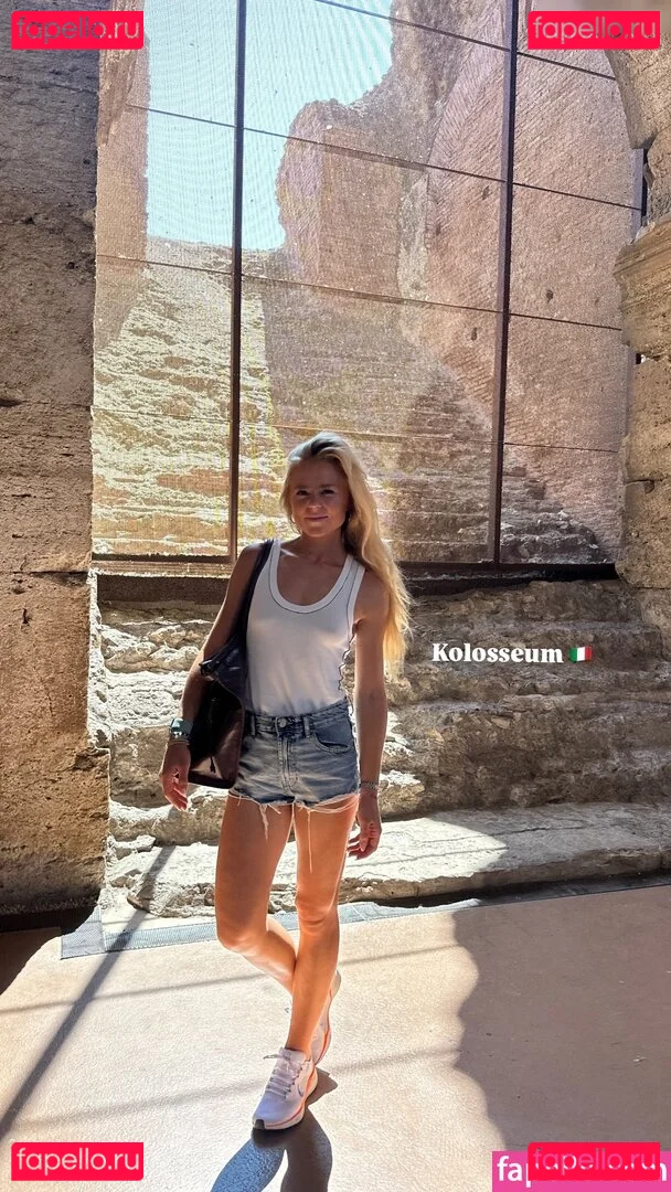 Maren Schiller Nude Onlyfans Photo 13