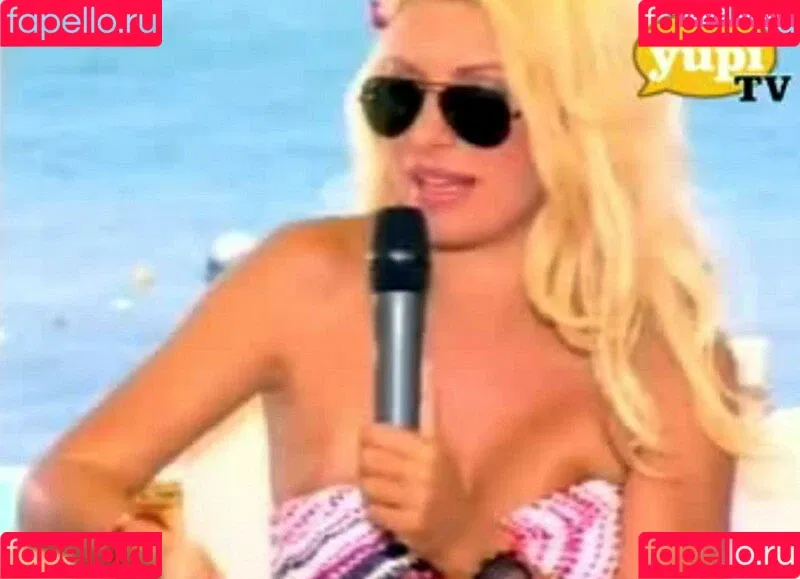 Eleni Menegaki Onlyfans Photo Gallery 