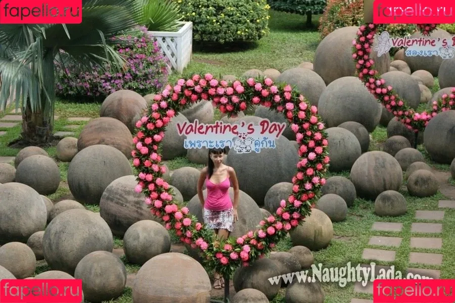 Naughty Lada Onlyfans Photo Gallery 